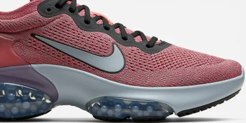 Close-up of 2026 Nike Joyride Run Flyknit sole with visible TPE beads and Flyknit upper